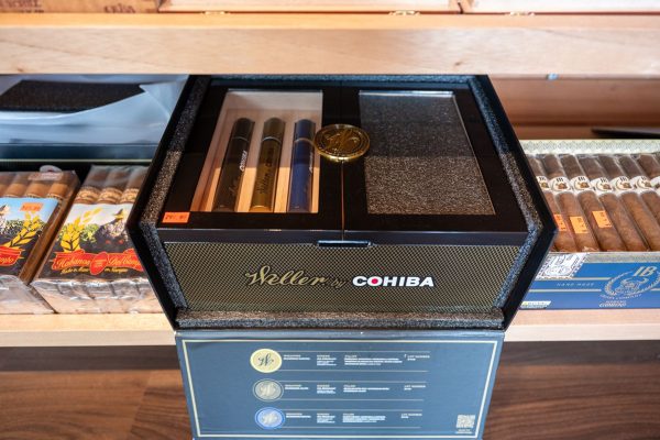 leucadia-smoke-cigar-25